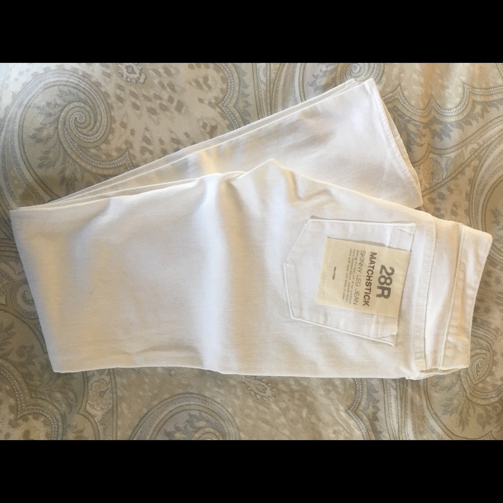 Size 28R J Crew white denim jeans